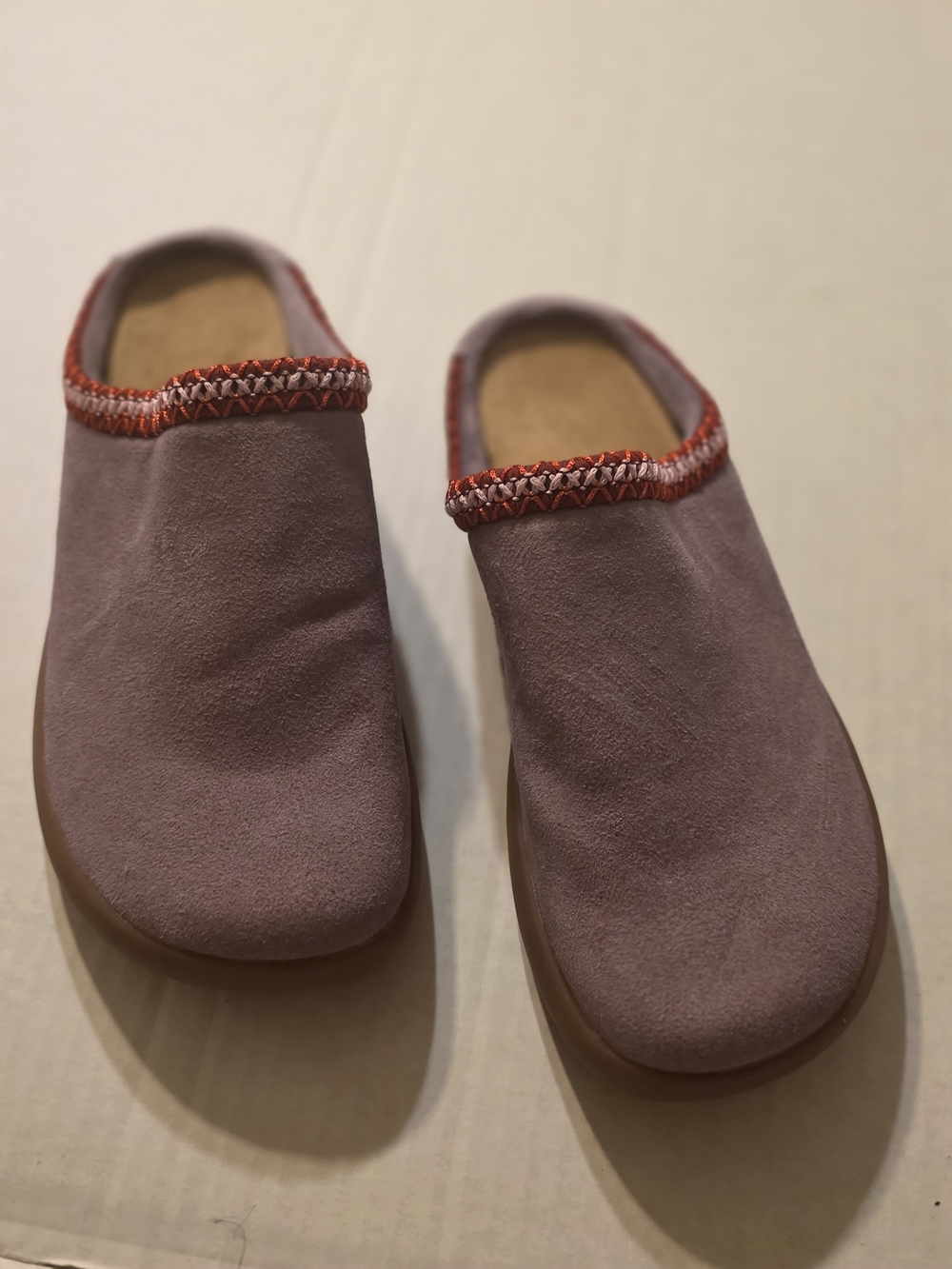 Source Unknown Mauve Slip-On Mules with Orange Trim